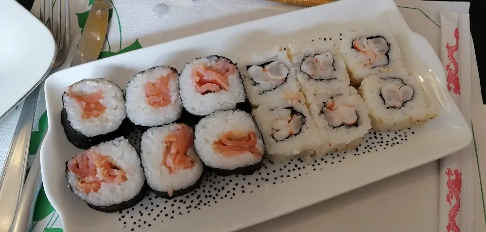Sushis Maki Saumon Fumé